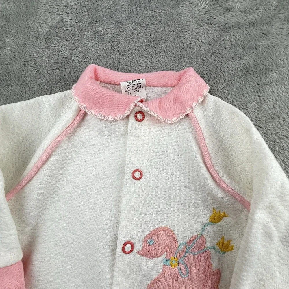 Baby Girl‎ 3-6 Mo One Piece Sleeper Quilted Snaps Collar Swan Pink USA Made VTG
